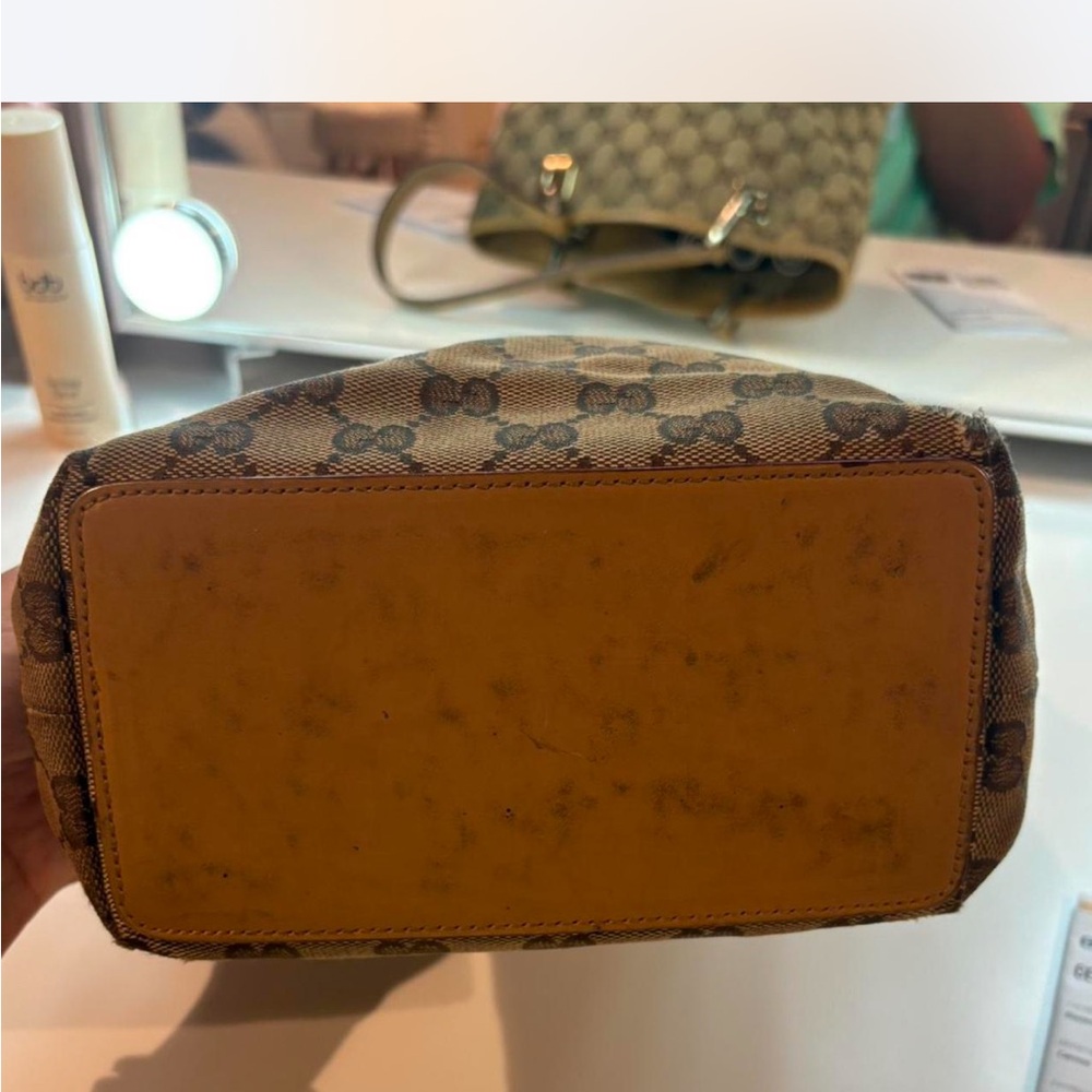 Gucci Tan Structured Tote with Monogram Design - Picture 8 of 8